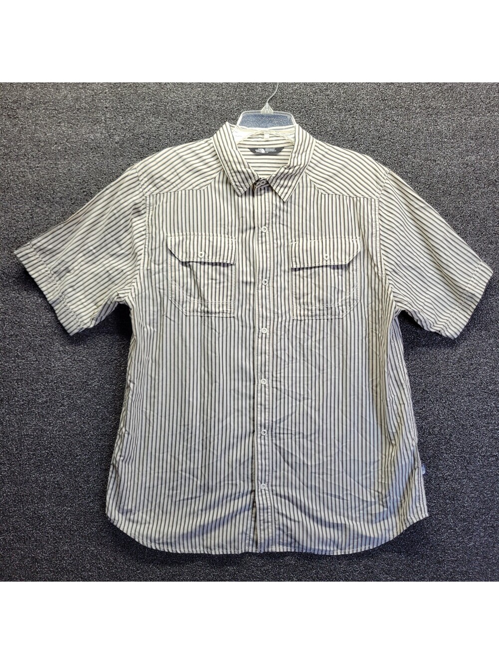 The North Face Nylon Snap Closed Shirt Short Sleeve Lightweight Wicking Men Sz L